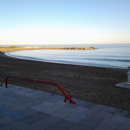 Apartamento Estudio Linea De Playa Vinarós المظهر الخارجي الصورة